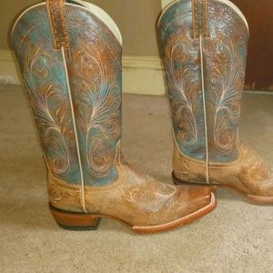 Women's Cowgirl Boots